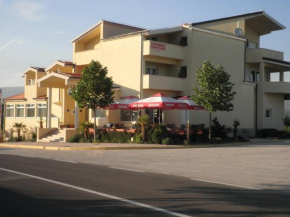 Отель Motel Janković  Хрваце